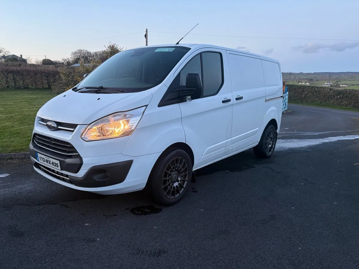 2017 Ford Transit Custom - Image 1