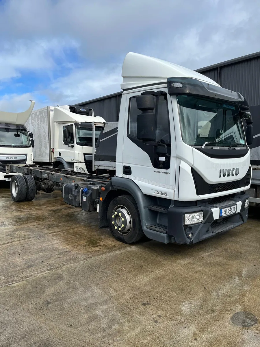 2019 Iveco Eurocargo 120-210 Chassis Cab - Image 1