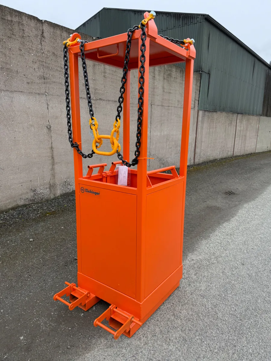 Crane Cage - Image 3