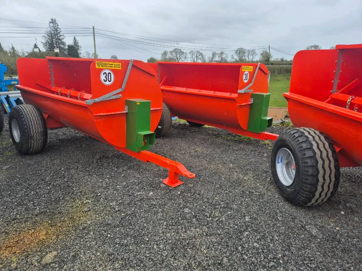 Muckspreaders - Image 2