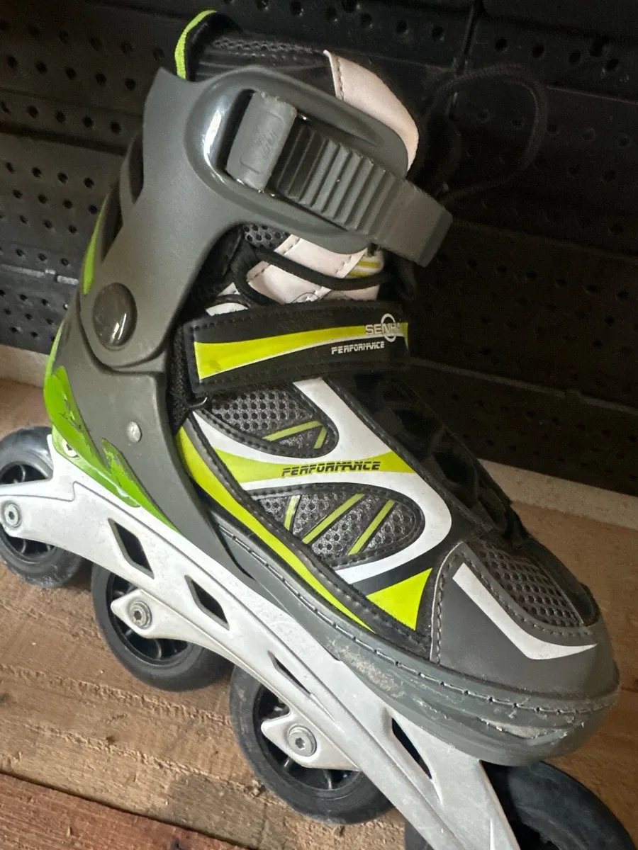 Roller skates - Image 1