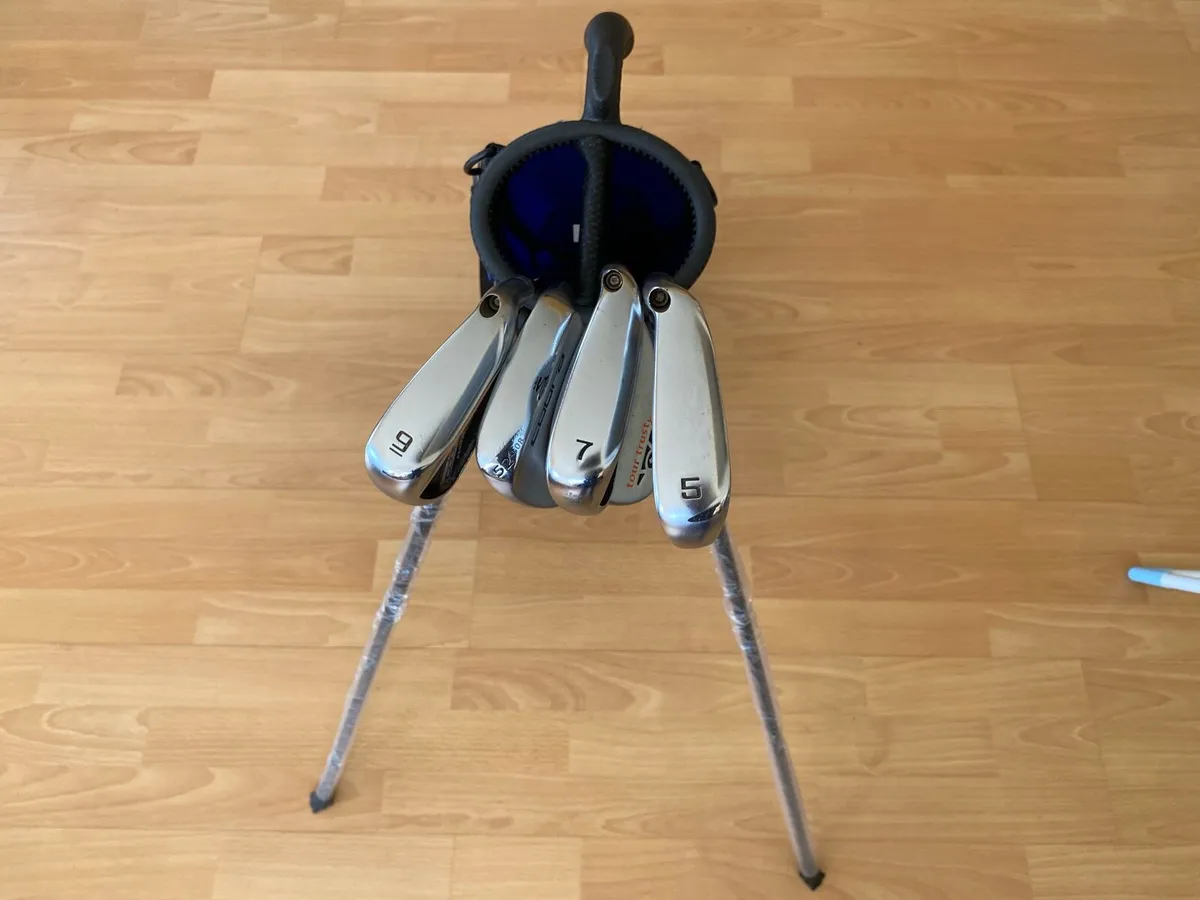 Cobra Aerojet half set plus bag - Image 1