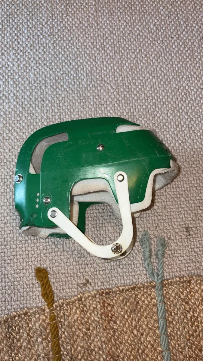 Oldstyle cooper gola helmet - Image 3