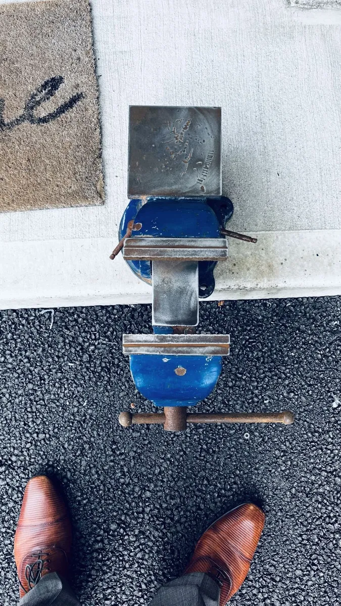 Heavy duty Multifunctional Bench vice - Image 4