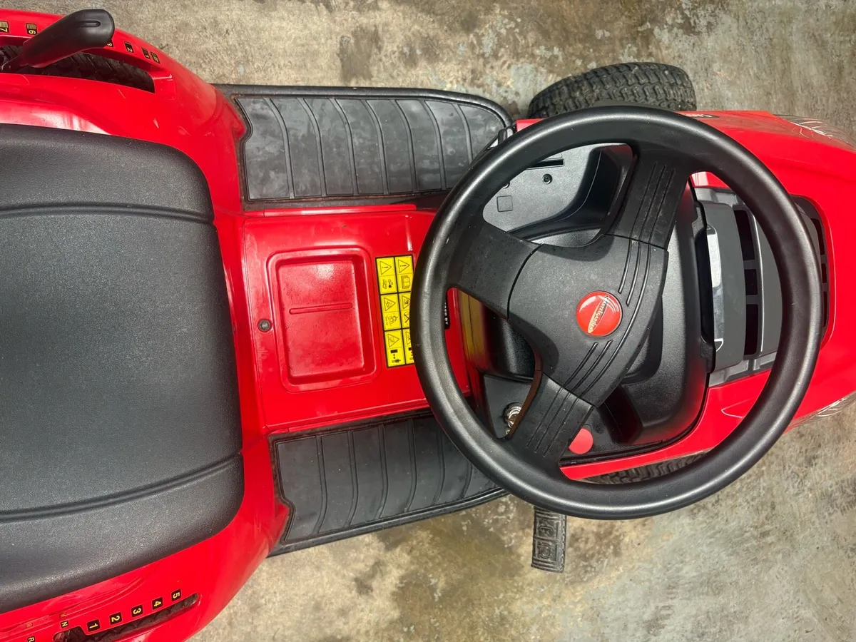 Castle garden lawnmower - Image 3