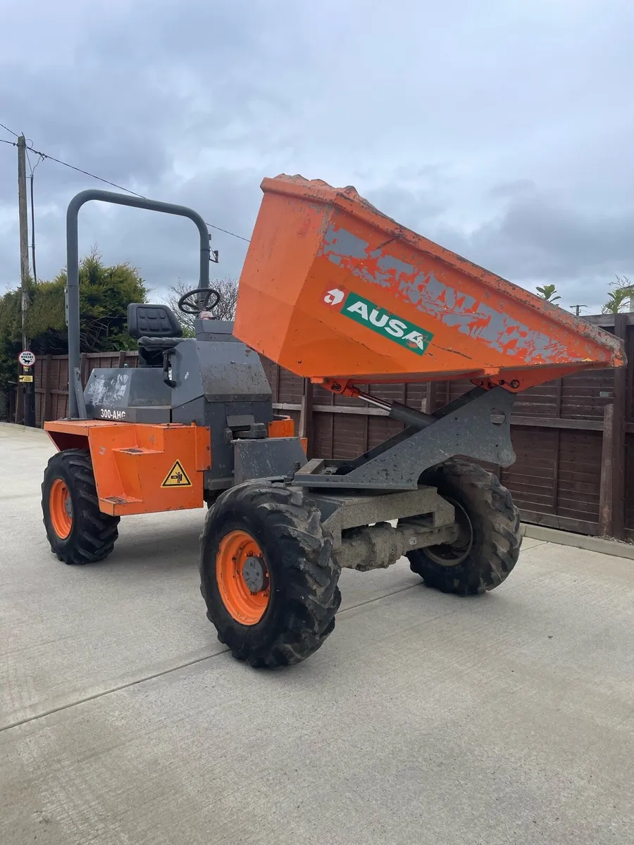 Ausa 3Ton swivel Dumper - Image 1