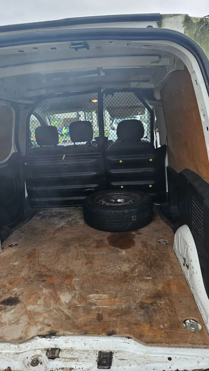 Peugeot Partner 2016 - Image 2