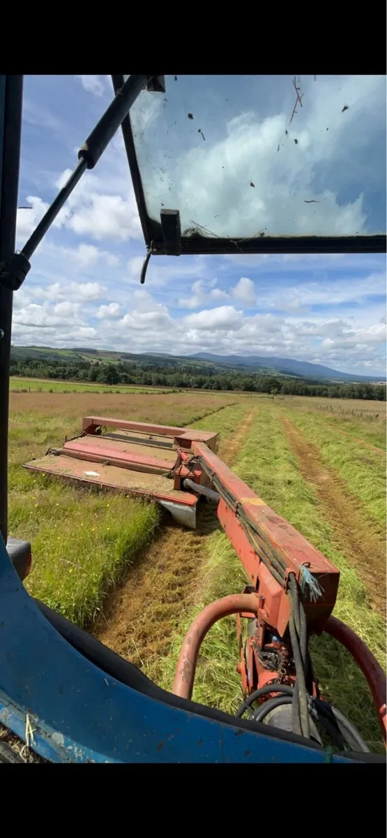 Kuhn 10ft fc 300G conditioner mower - Image 1