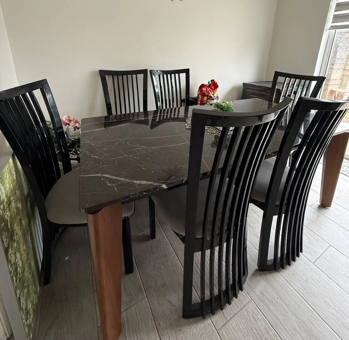 Dining table with 6 chairs - Image 2