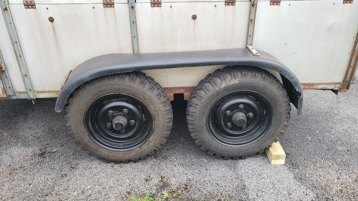 trailer mudguards for double axle trailer ifor - Image 2