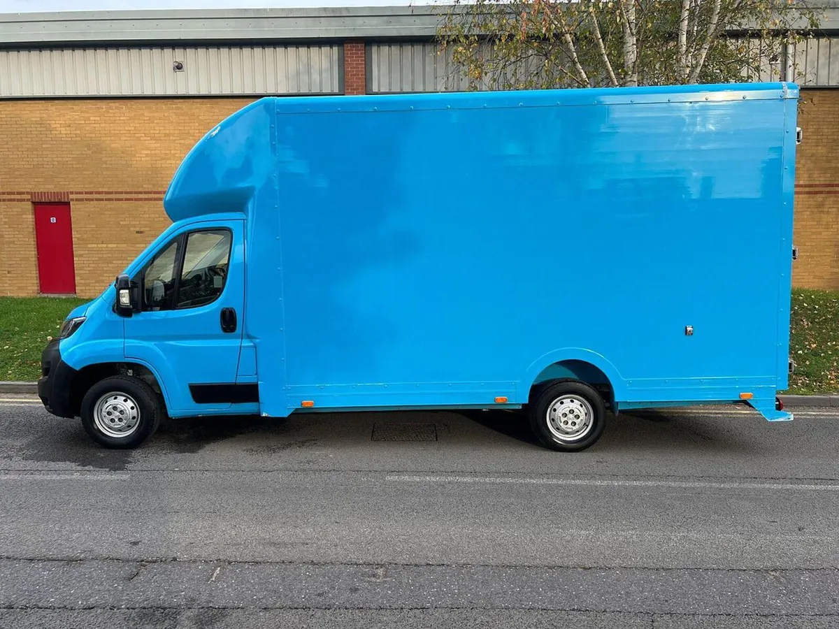 2022 Peugeot Boxer Luton Box Van - Image 1