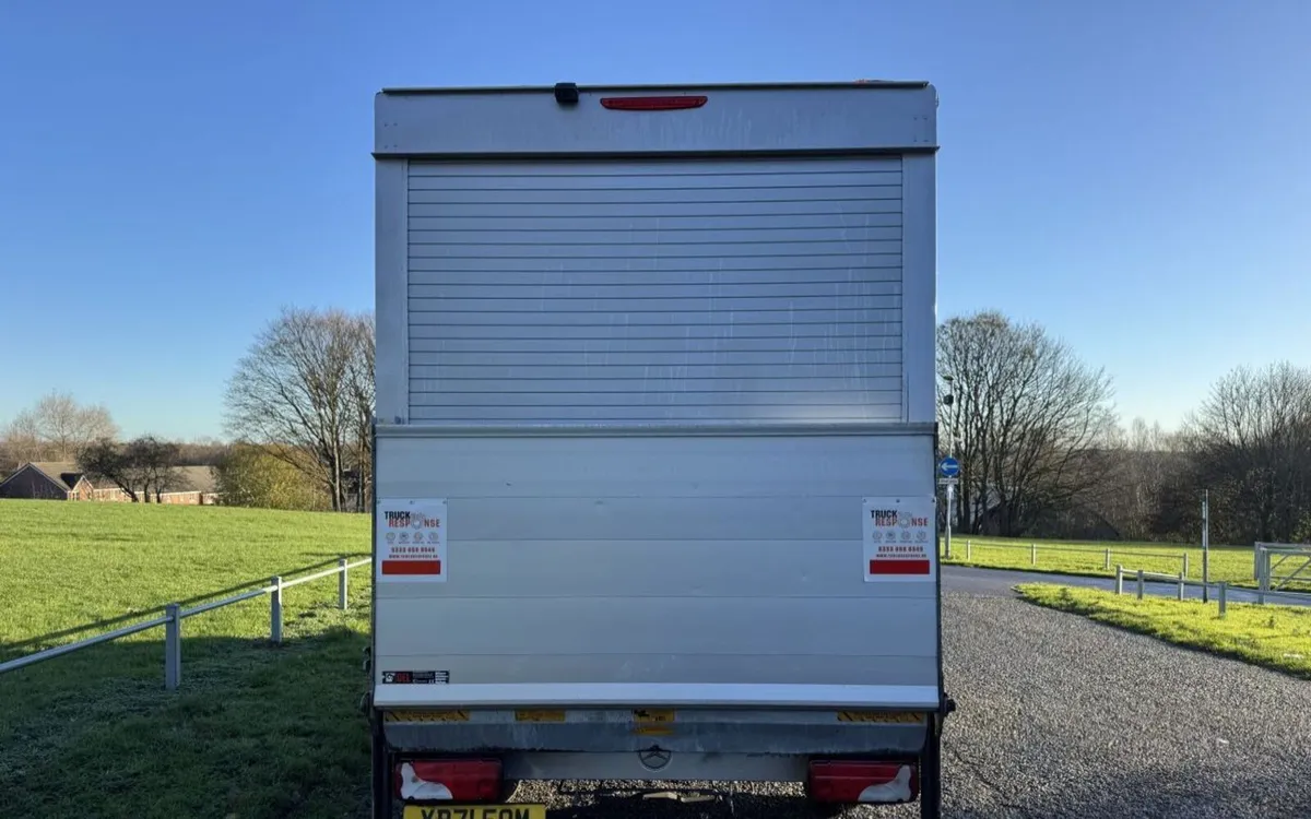 2022 Mercedes-Benz Sprinter Curtain Sider Van - Image 4