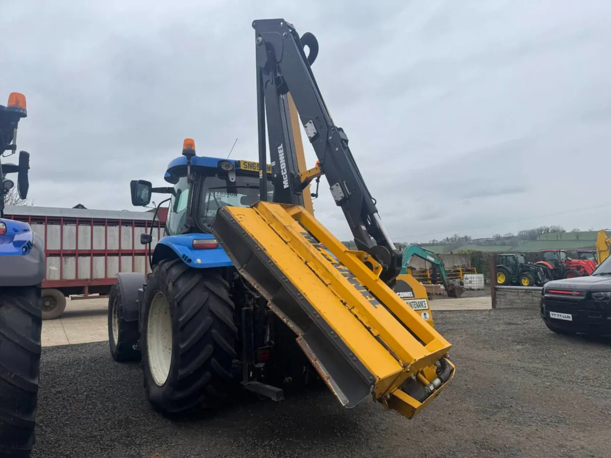 2023 McConnel PA 7065 T Hedge Cutter - Image 2