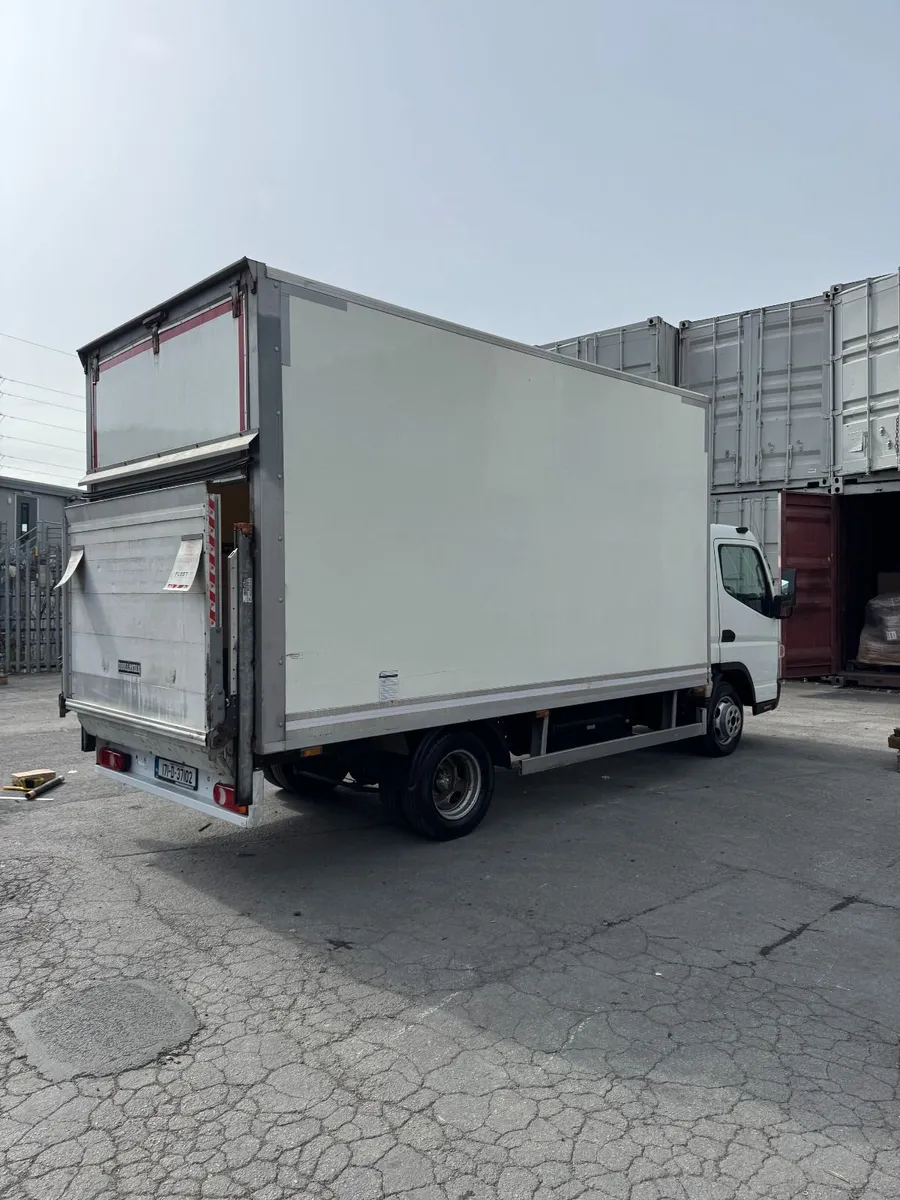 2017 Mitsubishi Fuso Canter 3C13 - CVRT until 04/2 - Image 3