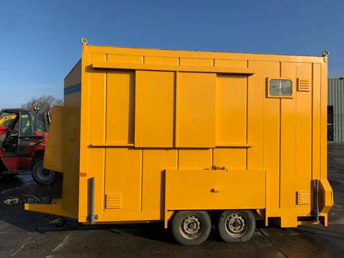 UNRESERVED SECURI CABIN WELFARE UNIT FOR AUCTION - Image 2