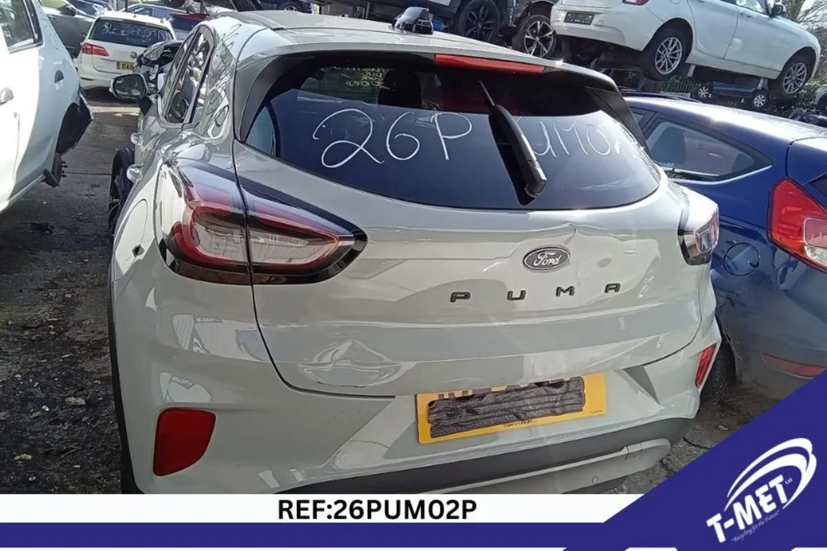 2025 FORD KUGA BREAKING FOR PARTS - Image 2