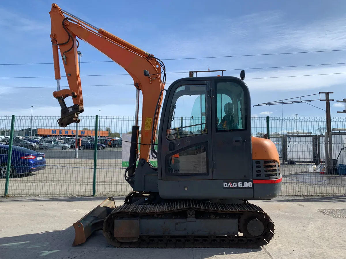 UNRESERVED 2021 DAC PC60 6T EXCAVATOR FOR AUCTION - Image 2