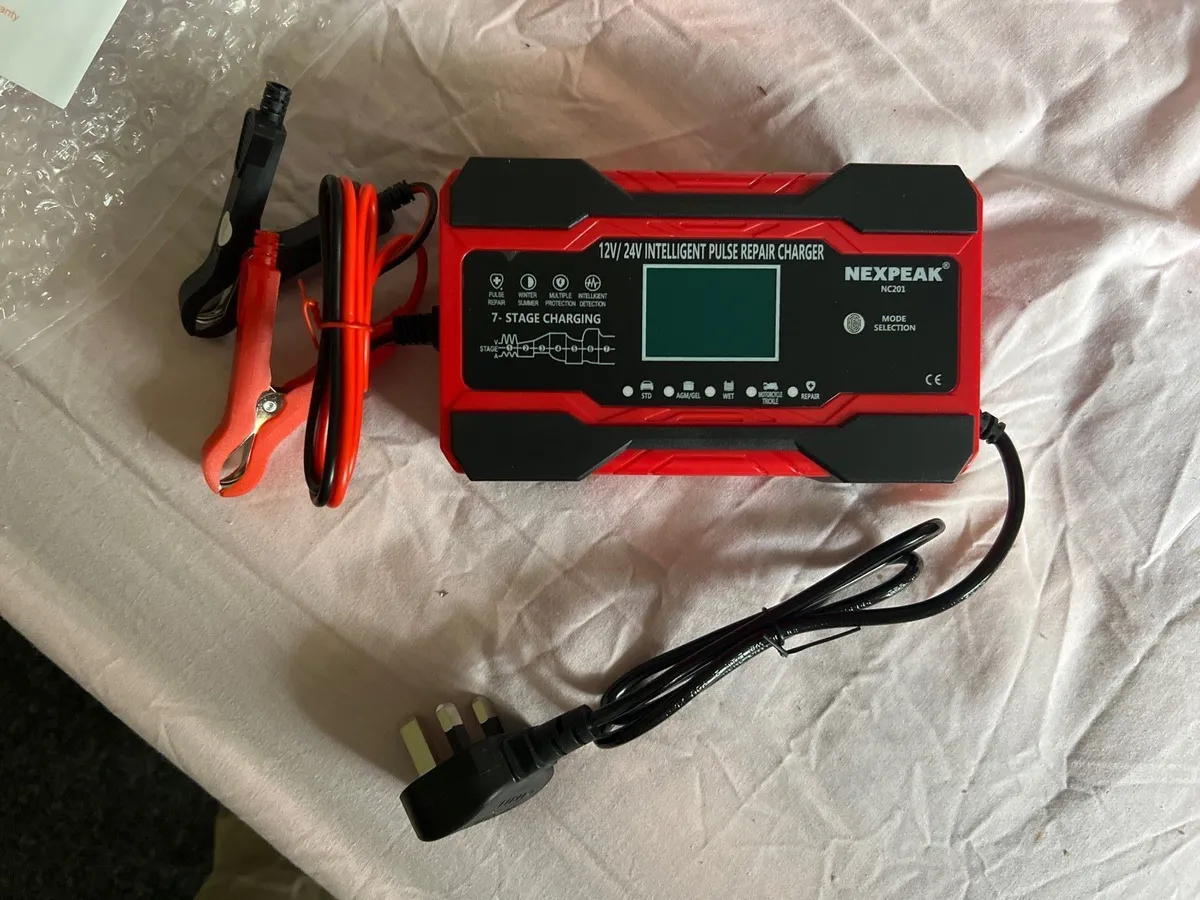 Car battery Charger - Image 1