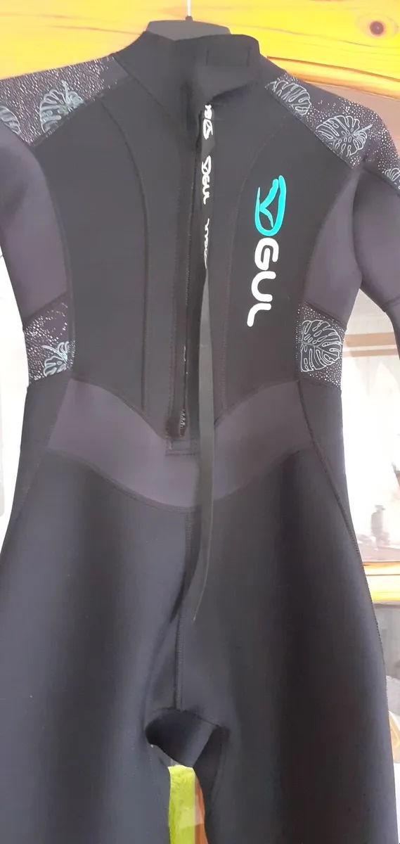 Wetsuit Womens - Image 2