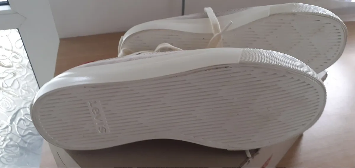 Shoes Levi's Trainers - Image 4
