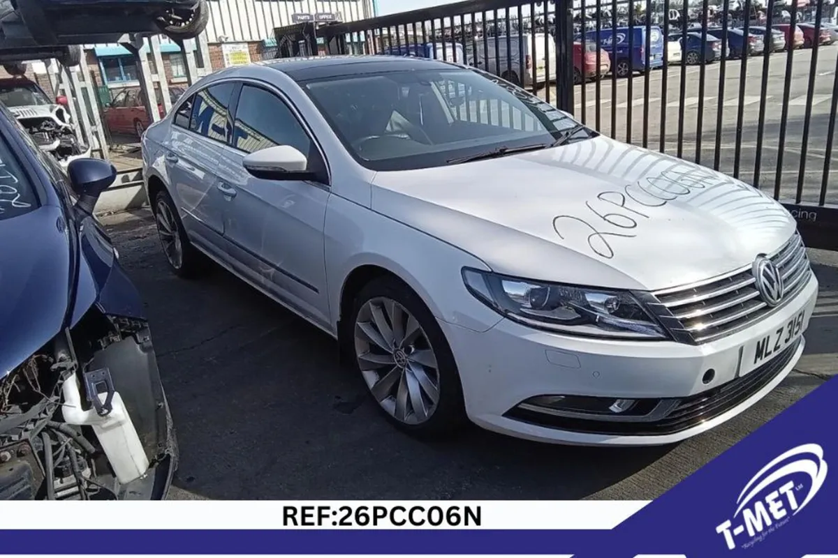 2013 VOLKSWAGEN PASSAT CC BREAKING FOR PARTS - Image 3
