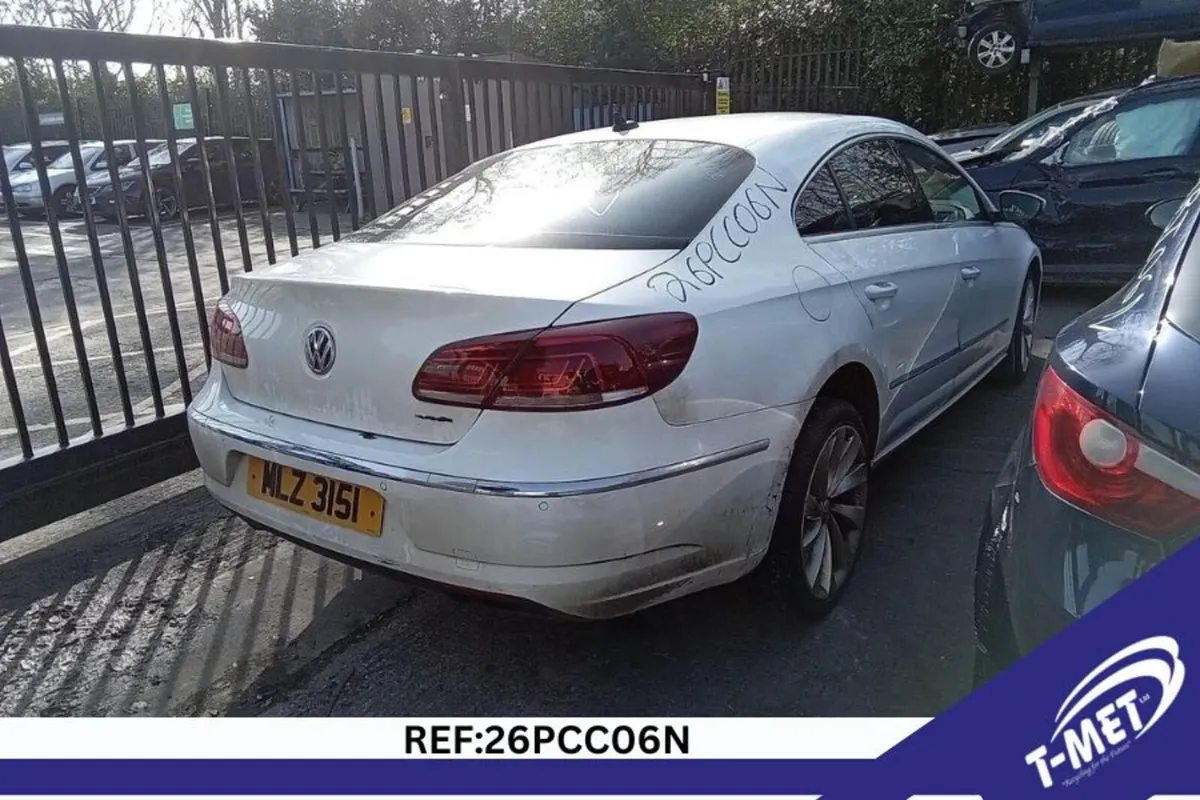 2013 VOLKSWAGEN PASSAT CC BREAKING FOR PARTS - Image 4