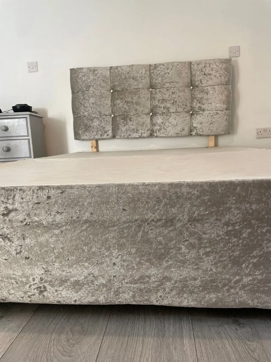 Double bed - Image 3