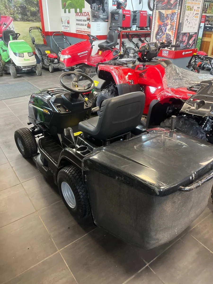 Lawnmowers - Image 4