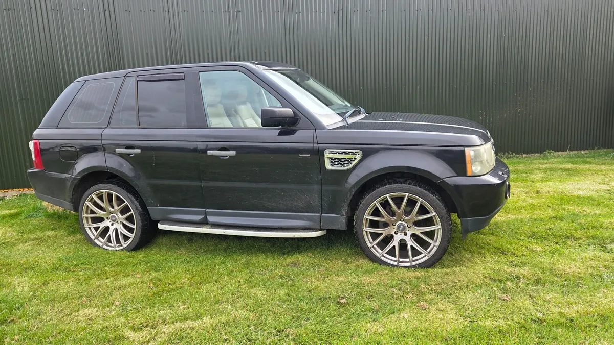 Range Rover Sport - Image 2