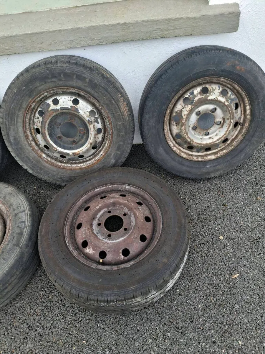 Steel rims and tyres - Image 2