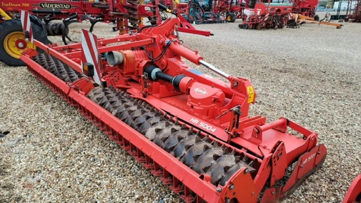 KUHN HR5004, 2014 & 2021 available - Image 1