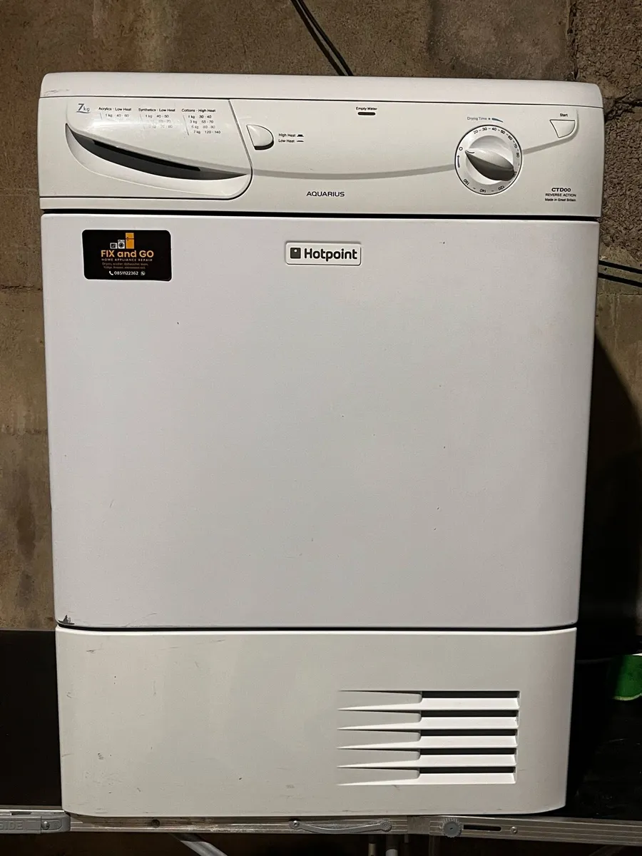 Hotpoint Aquarius Condenser Tumble Dryer - Image 1