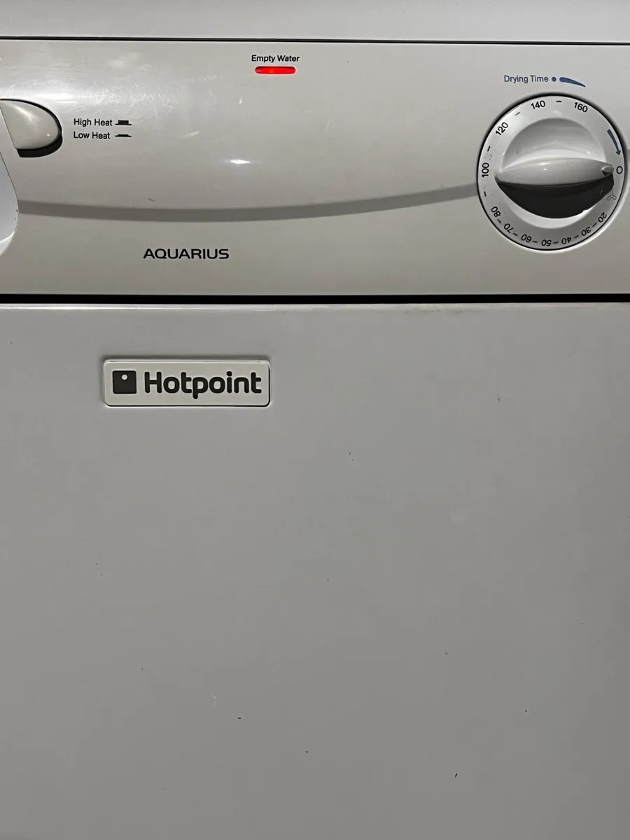 Hotpoint Aquarius Condenser Tumble Dryer - Image 2