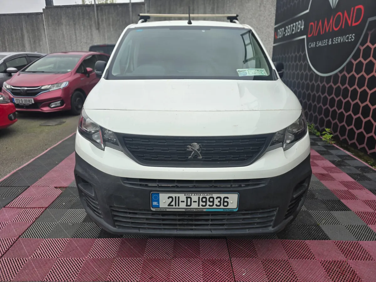 2021 PEUGEOT PARTNER COMMERCIAL 3 SEAT - Image 4