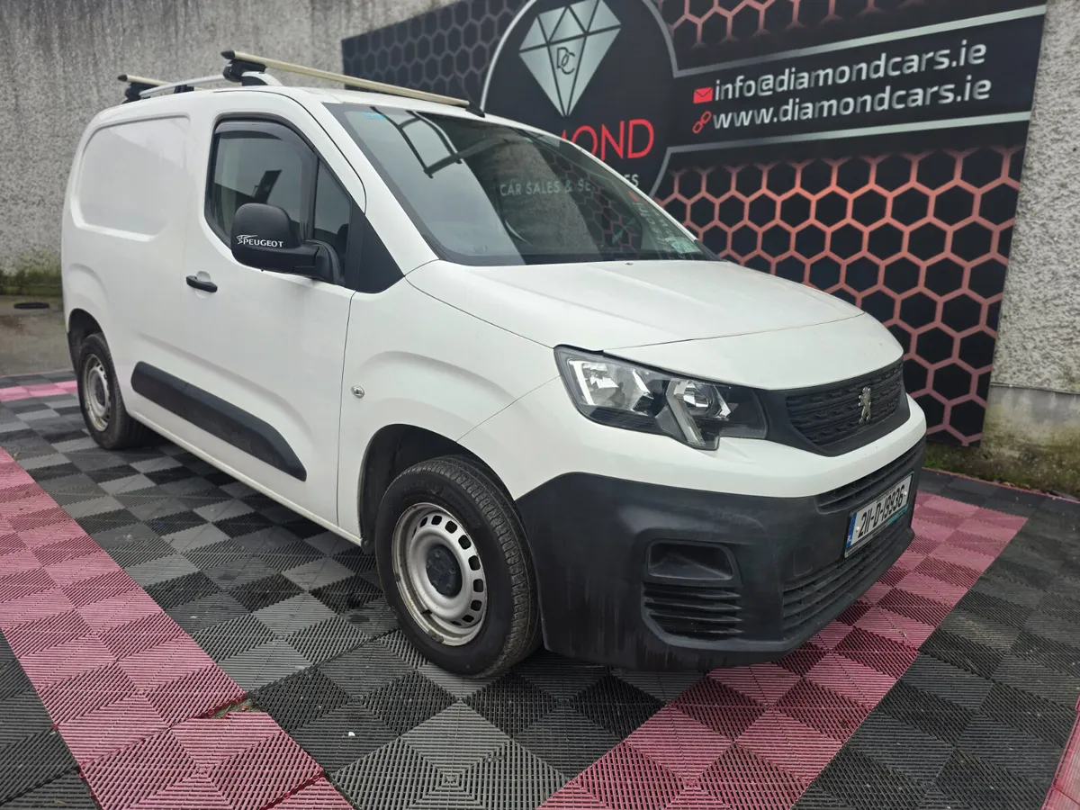 2021 PEUGEOT PARTNER COMMERCIAL 3 SEAT - Image 1