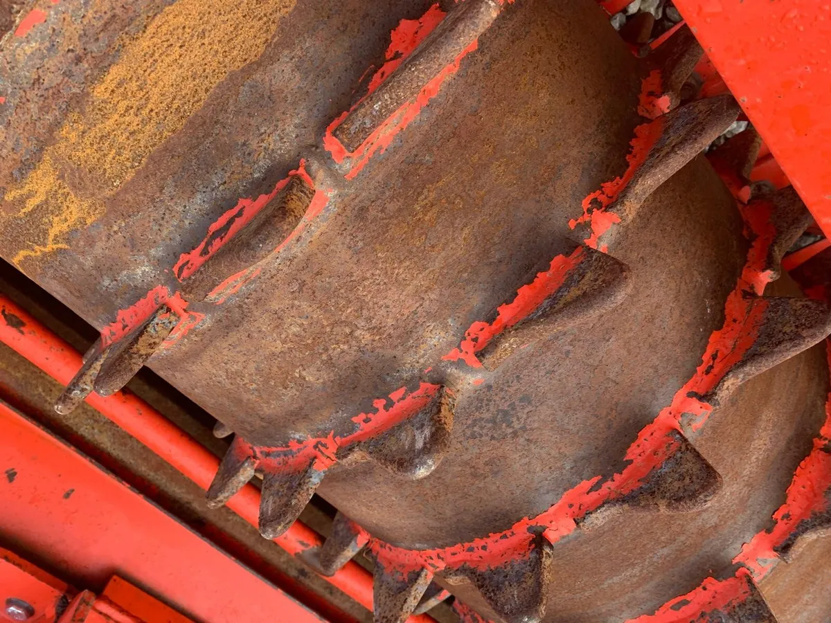 KUHN HR3004 POWER HARROW - Image 3