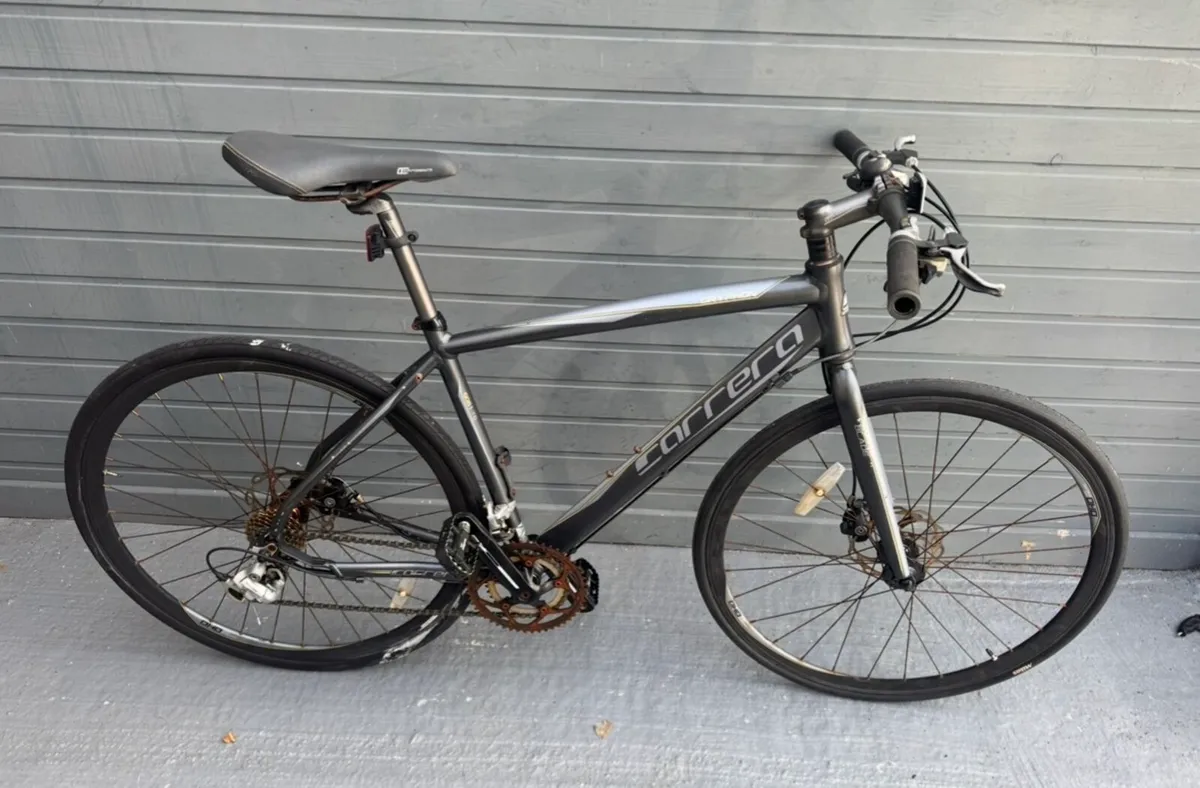 Flat bar road bike Hybrid - Image 2