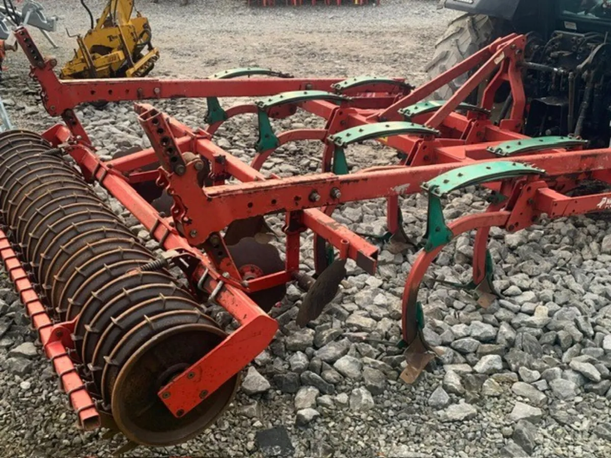 KVERNELAND CLM 3M STUBBLE CULTIVATOR - Image 2