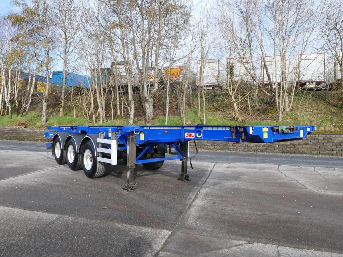 2020 SDC Sliding Skeletal 3 Axle T2-01968 - Image 1