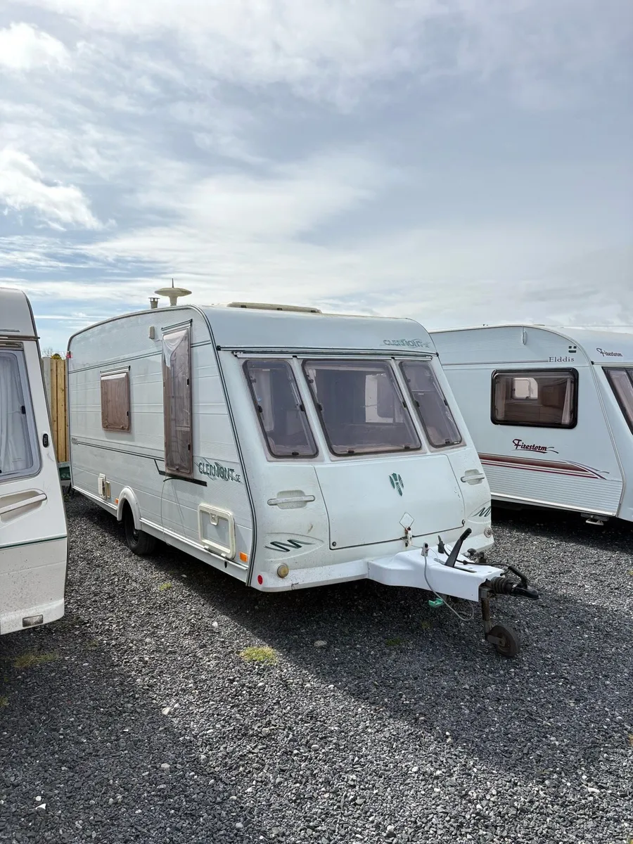 Ace Clermont 4 Berth End Bathroom Caravan - Image 2