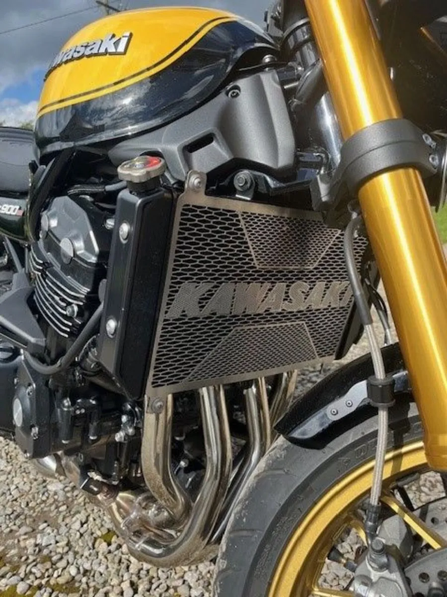 Kawasaki 900RS SE - Image 2