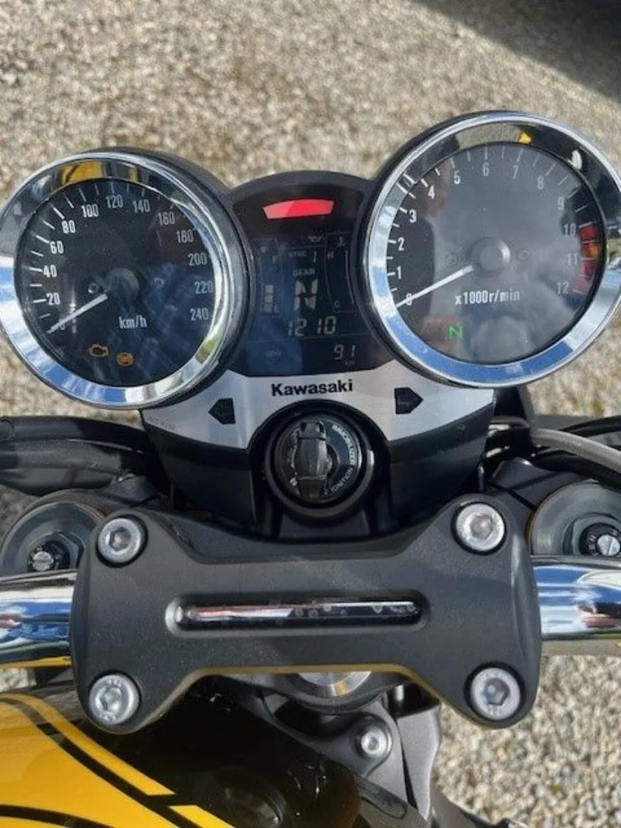 Kawasaki 900RS SE - Image 4