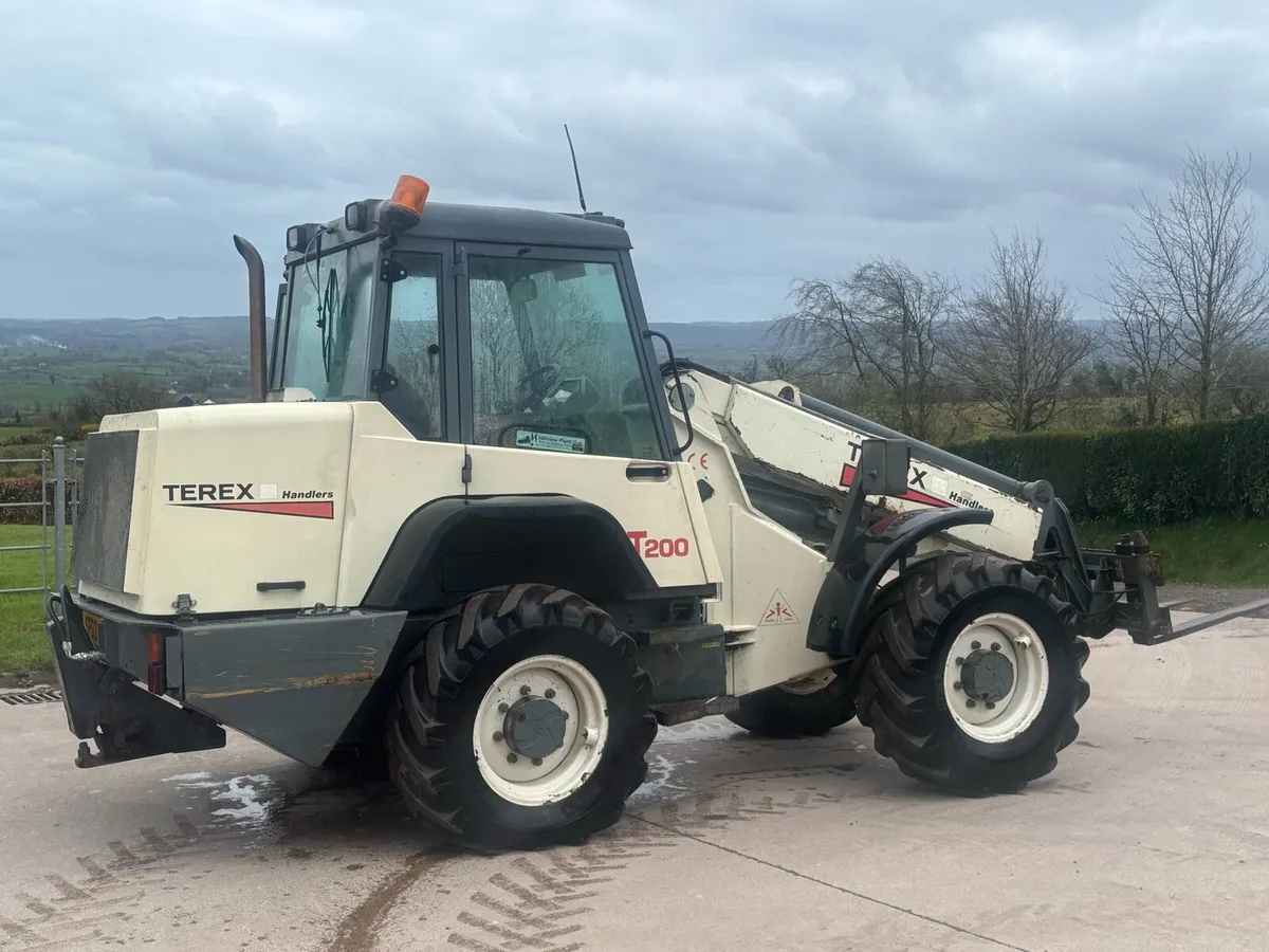 Terex TR 200 loader - Image 1
