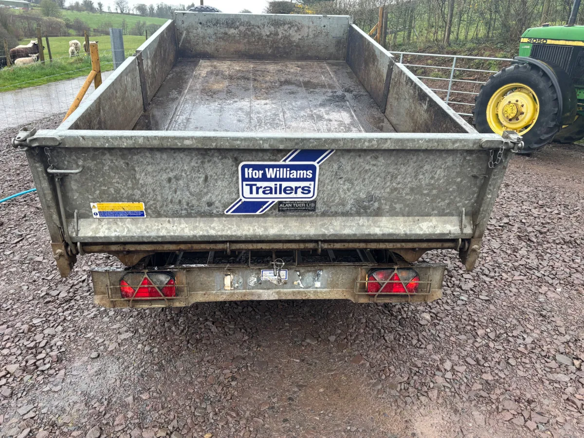 Ifor williams 10ft x 5ft 6” tipper - Image 4