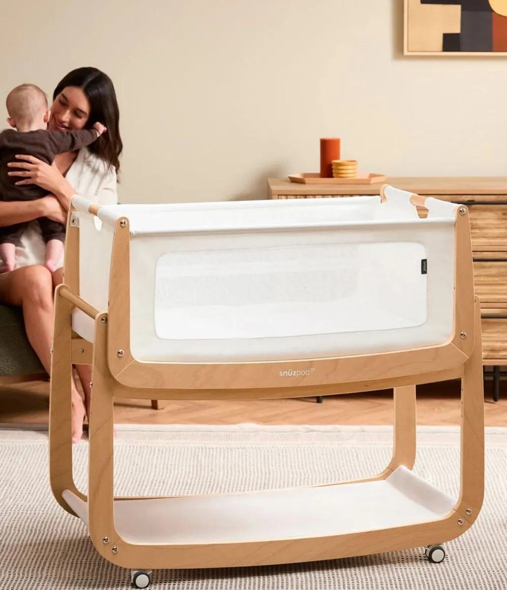 SnuzPod Studio Bedside Crib