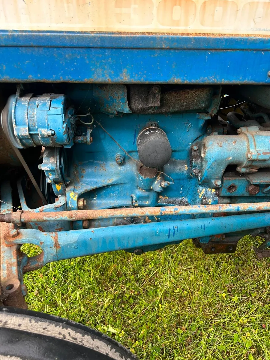 Ford 3000 - Image 4