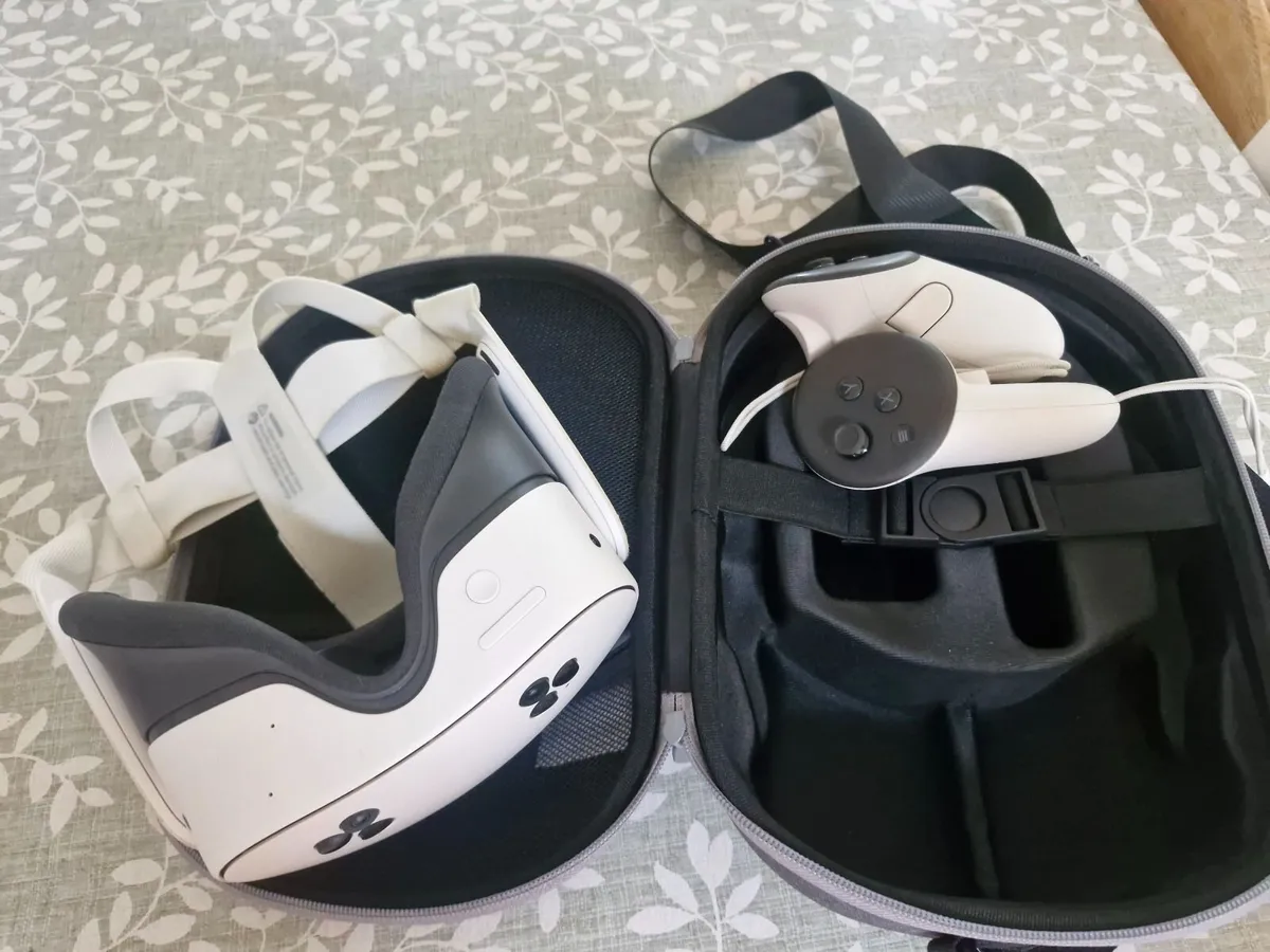 VR SET - Image 2