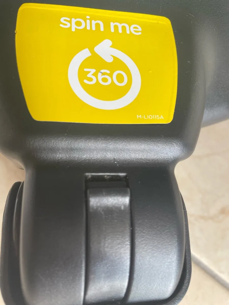 Joie Spin 360 Car Seats - Image 4