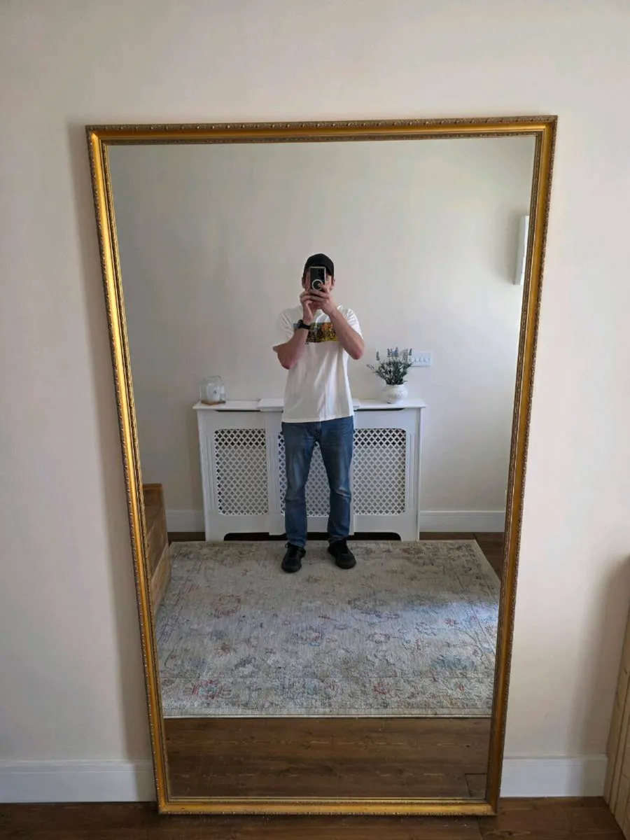 Mirror - Image 1