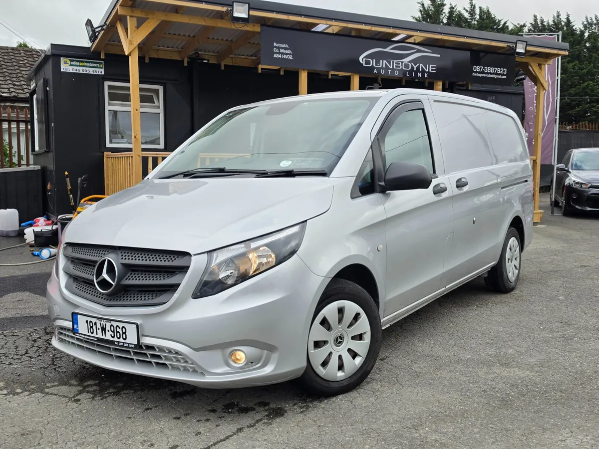 181 MERCEDES BENZ VITO *CLEAN* - Image 1